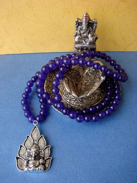 Purple Jade and Pendant Ganesh, Necklace